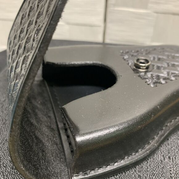 Black Don Hume C-303 Basket Weave Belt Handcuff Pouch Never Used - Picture 7 of 7